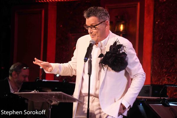 Photos: Isaac Mizrahi Performs at 54 Below Image