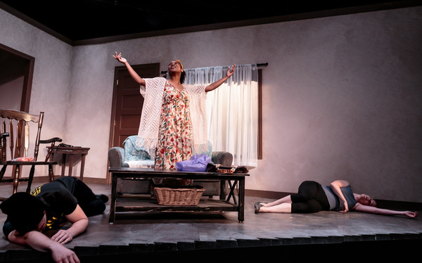 Photos: First Look At SLEEPING GIANT At Know Theatre Image