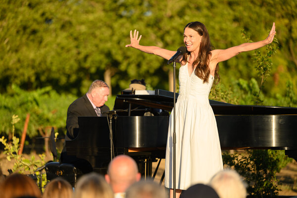 Photos: Sutton Foster Performs at Peju Winery as Part of Broadway and Vine's Summer 2023 Season Image