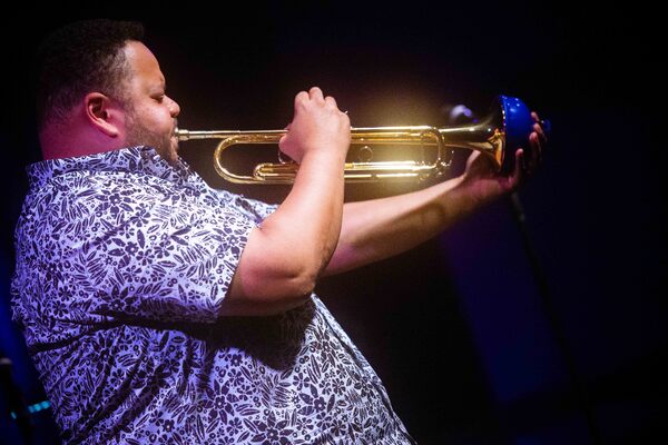 Photos: August 1st THE LINEUP WITH SUSIE MOSHER Particularly Special In A Matt Baker Photo Essay Image