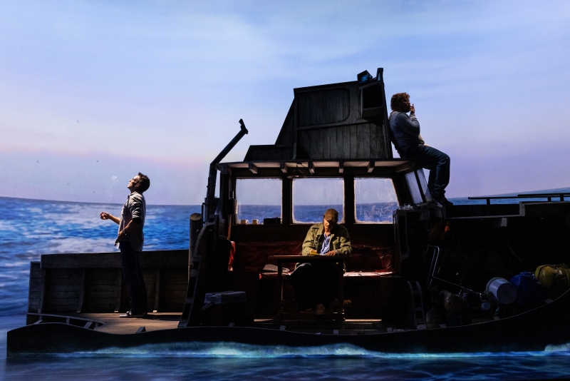 JAWS: Behind the Scenes - Fun Facts You Might Not Know About the Blockbuster Movie Image