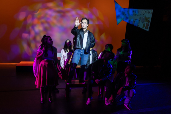 Photos: First look at Abbey Theater of Dublin's GREASE Image