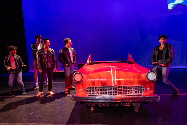 Photos: First look at Abbey Theater of Dublin's GREASE Image