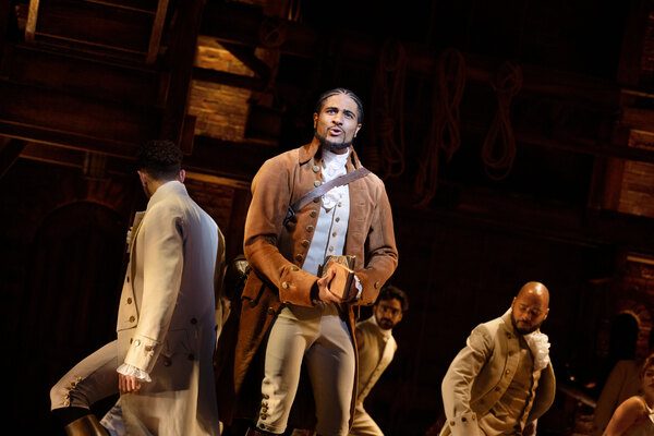 Photos: First Look at All-New Photos From HAMILTON in London Image