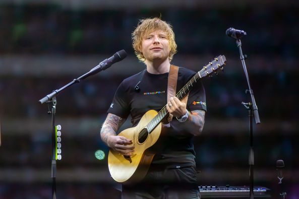 Review: ED SHEERAN +–=÷X TOUR at US Bank Stadium 