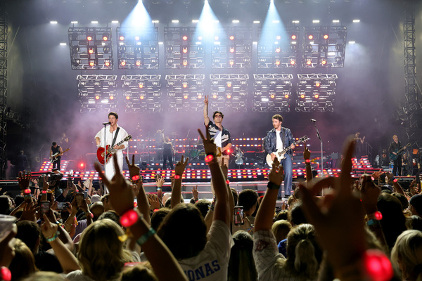 Photos: Jonas Brothers Kick Off 'The Tour' at Yankee Stadium Image