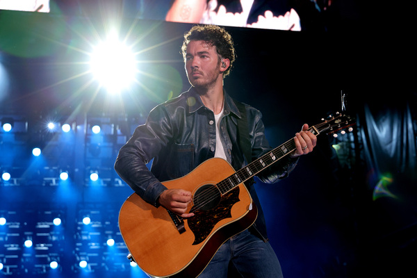 Photos: Jonas Brothers Kick Off 'The Tour' at Yankee Stadium Image