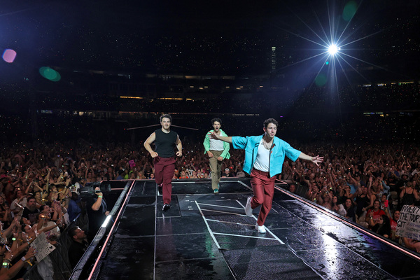 Photos: Jonas Brothers Kick Off 'The Tour' at Yankee Stadium Image
