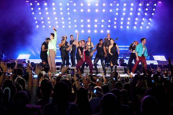 Photos: Jonas Brothers Kick Off 'The Tour' at Yankee Stadium Image