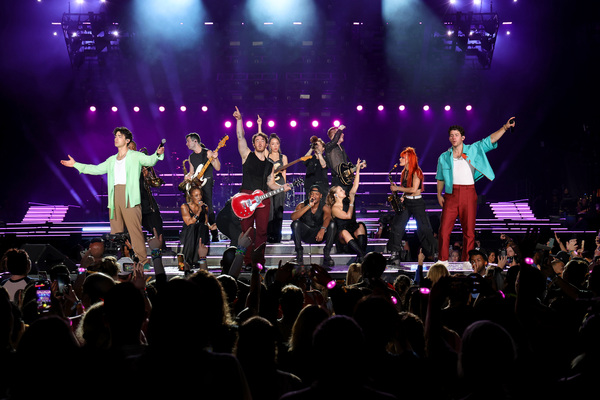 Photos: Jonas Brothers Kick Off 'The Tour' at Yankee Stadium Image