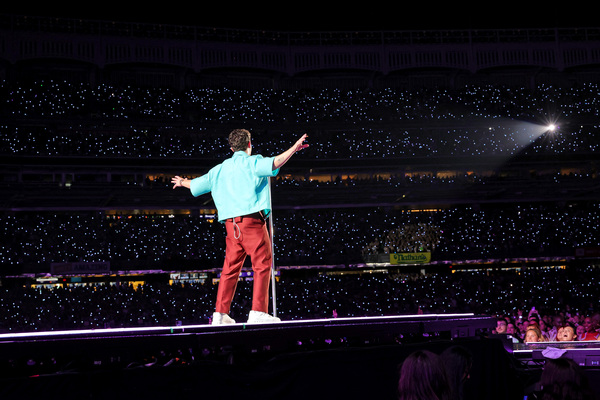 Photos: Jonas Brothers Kick Off 'The Tour' at Yankee Stadium Image