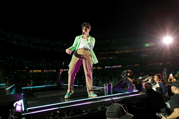 Photos: Jonas Brothers Kick Off 'The Tour' at Yankee Stadium Image