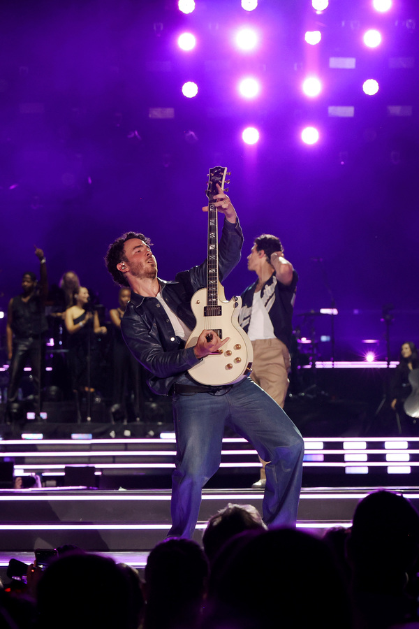 Photos: Jonas Brothers Kick Off 'The Tour' at Yankee Stadium Image