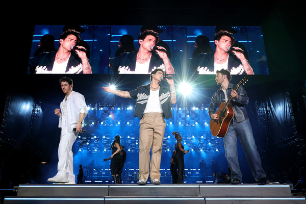 Photos: Jonas Brothers Kick Off 'The Tour' at Yankee Stadium Image