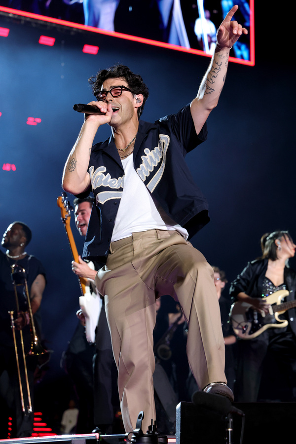 Photos: Jonas Brothers Kick Off 'The Tour' at Yankee Stadium Image