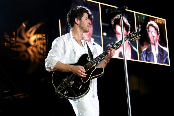 Photos: Jonas Brothers Kick Off 'The Tour' at Yankee Stadium Image