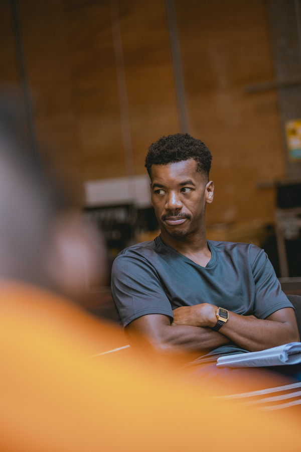 Photos: Inside Rehearsal For Frantic Assembly's METAMORPHOSIS Image