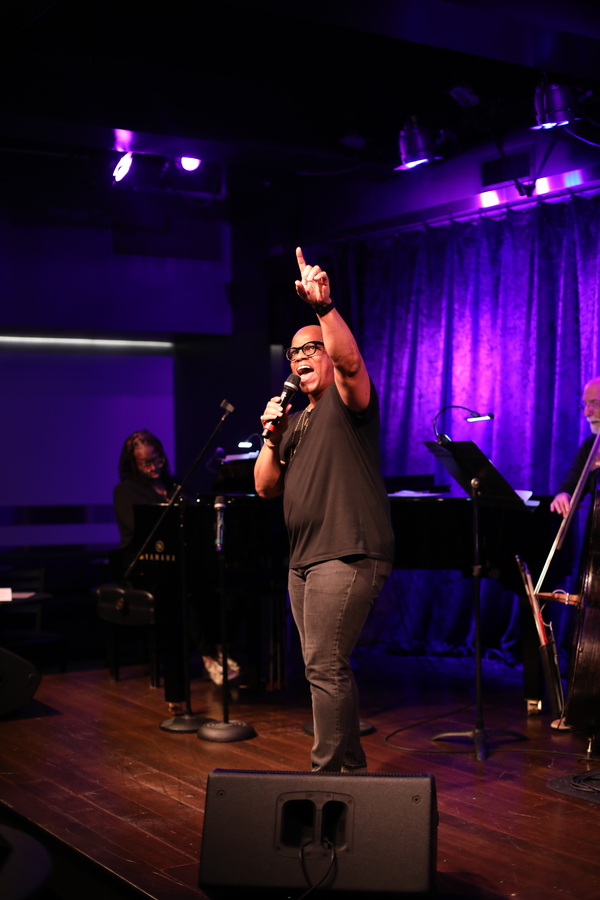Photos: August 8th THE LINEUP WITH SUSIE MOSHER In A Chris Ruetten Photo Flash Image