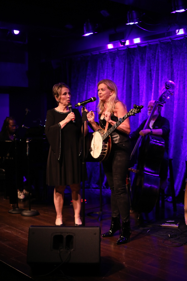 Photos: August 8th THE LINEUP WITH SUSIE MOSHER In A Chris Ruetten Photo Flash Image