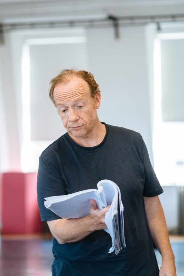 Photos: Inside Rehearsal For Headlong's A VIEW FROM THE BRIDGE 