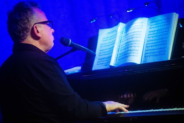 Photos: August 15th Performance Of THE LINEUP WITH SUSIE MOSHER As Photographed By Matt Baker Image