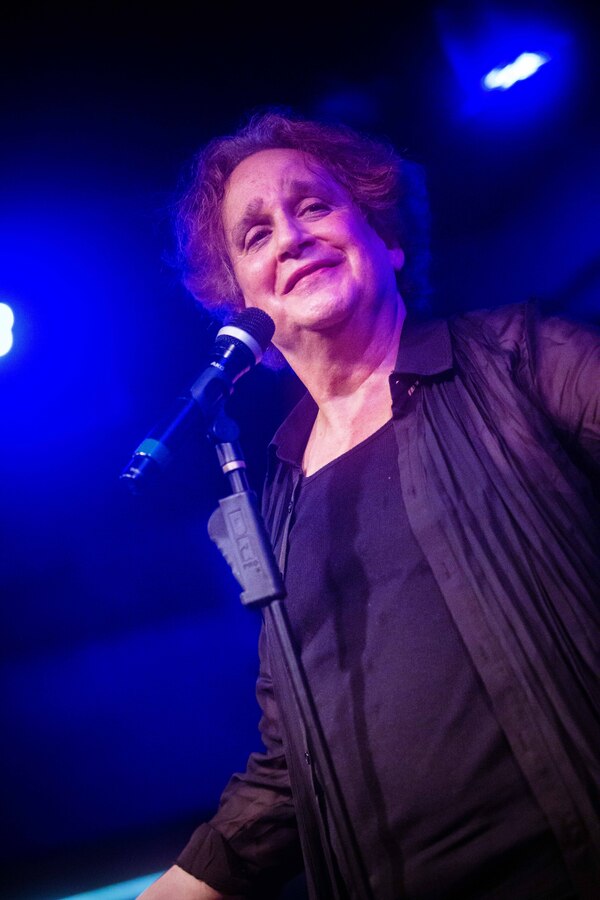 Photos: August 15th Performance Of THE LINEUP WITH SUSIE MOSHER As Photographed By Matt Baker Image