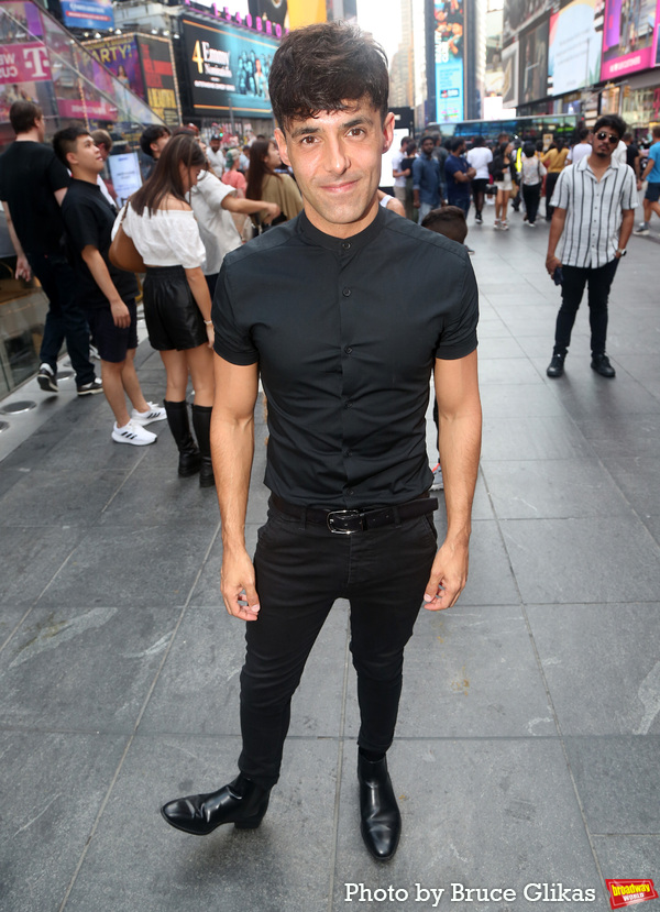 Photos: Inside EL MAGO POP's Opening Night on Broadway Image