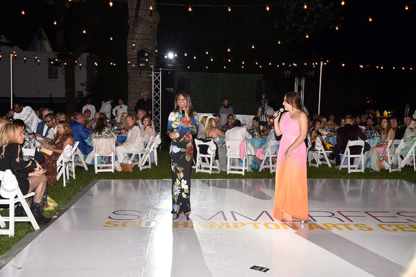 Photos: See Ariana DeBose, Candace Bushnell, Jessica Vosk & More at Southampton Arts Center's SummerFest Image