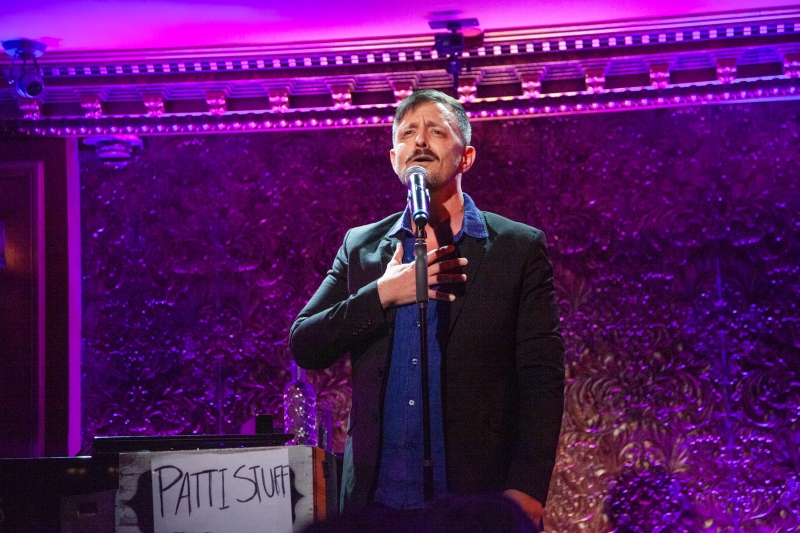 Photos: Jonathan Hoover Debut SECOND-RATE SOMEBODY Packs 54 Below With Cheering Throng Image