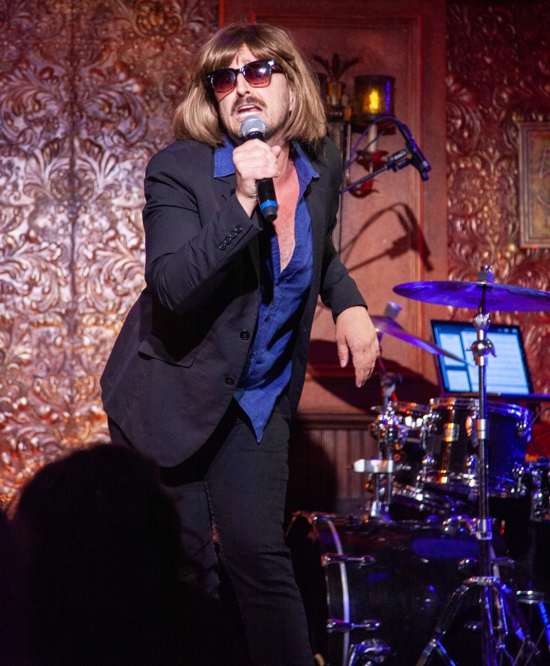 Photos: Jonathan Hoover Debut SECOND-RATE SOMEBODY Packs 54 Below With Cheering Throng Image