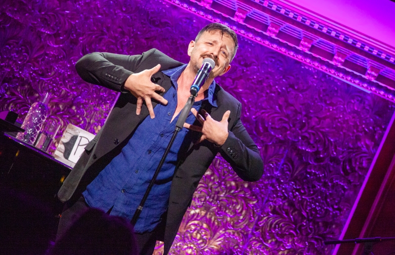 Photos: Jonathan Hoover Debut SECOND-RATE SOMEBODY Packs 54 Below With Cheering Throng  Image