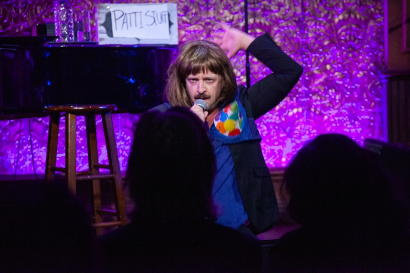 Photos: Jonathan Hoover Debut SECOND-RATE SOMEBODY Packs 54 Below With Cheering Throng Image