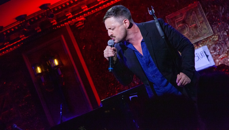 Photos: Jonathan Hoover Debut SECOND-RATE SOMEBODY Packs 54 Below With Cheering Throng Image
