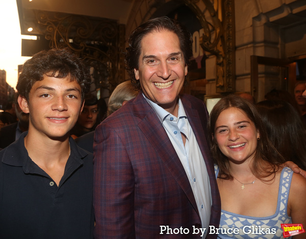 Photos: Inside EL MAGO POP's Opening Night Party Image