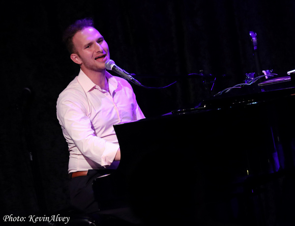 Photos: JIM CARUSO'S CAST PARTY Continues To Bring Impromptu Showbiz To Birdland! Image