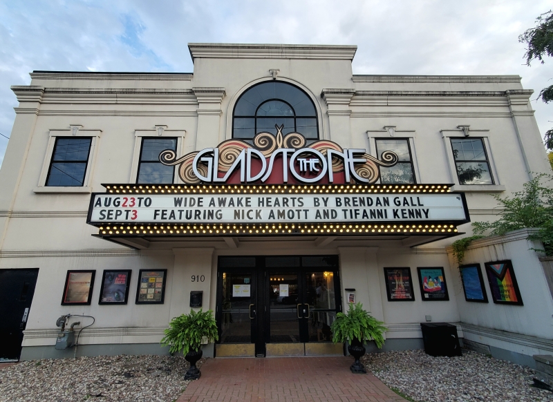Review: WIDE AWAKE HEARTS at The Gladstone in Ottawa Image