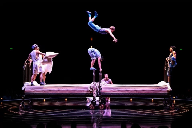 Review: CIRQUE DU SOLEIL CORTEO at Chase Center Image