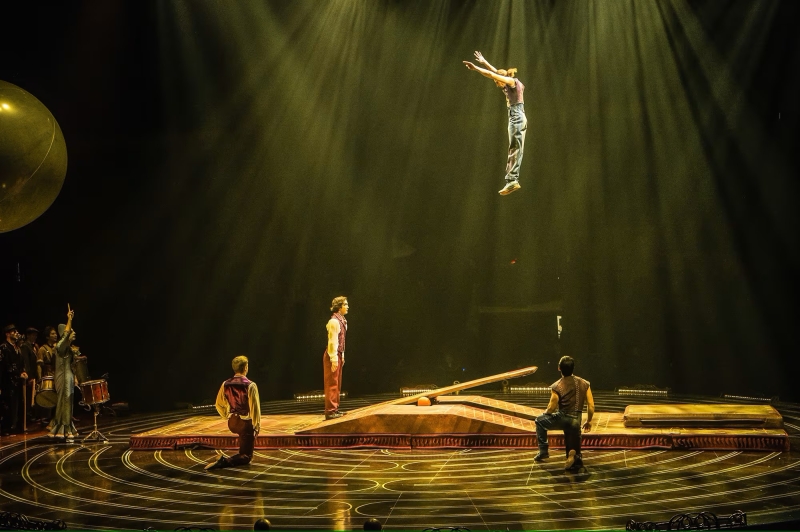 Review: CIRQUE DU SOLEIL CORTEO at Chase Center Image
