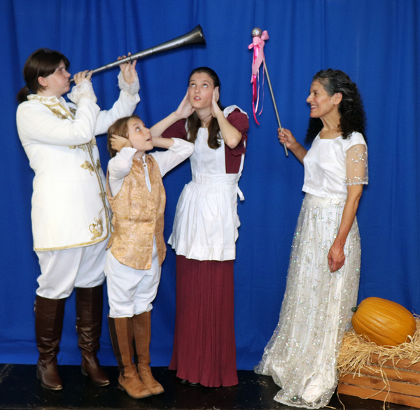 Photos: First Look at CINDERELLA at Sutter Street Theatre Image