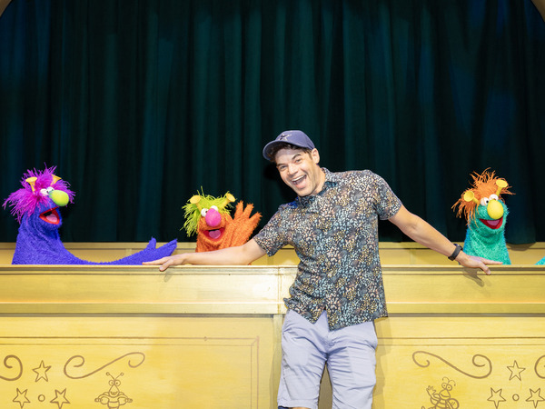 Photos: Jeremy Jordan Pays a Visit to SESAME STREET Image