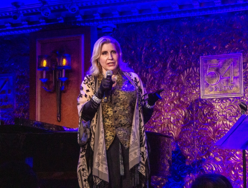 Review: Toasting The Tony Awards, BACKSTAGE BABBLE Gives 54 Below An Award-Worthy Night 