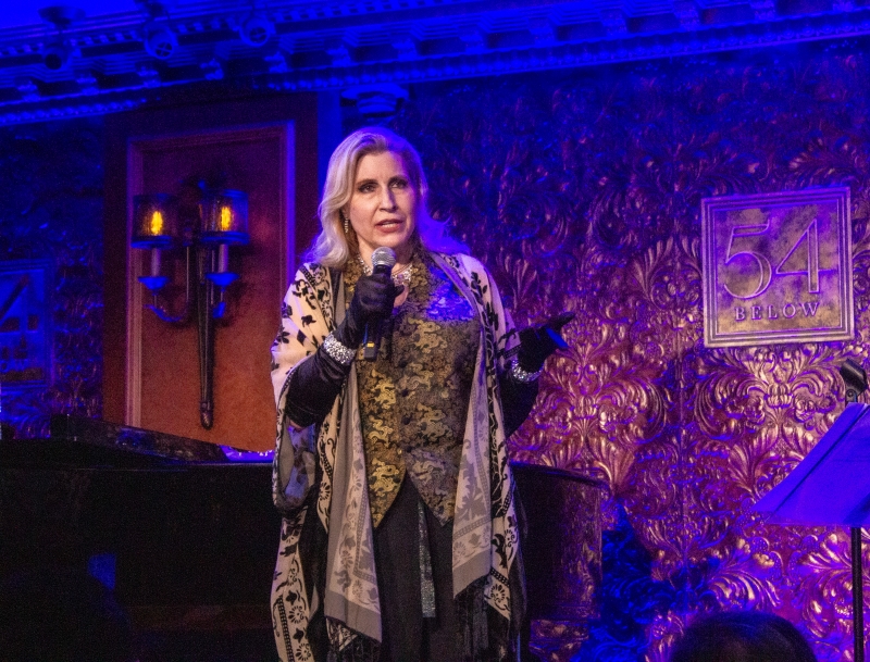 Review: Toasting The Tony Awards, BACKSTAGE BABBLE Gives 54 Below An Award-Worthy Night Image