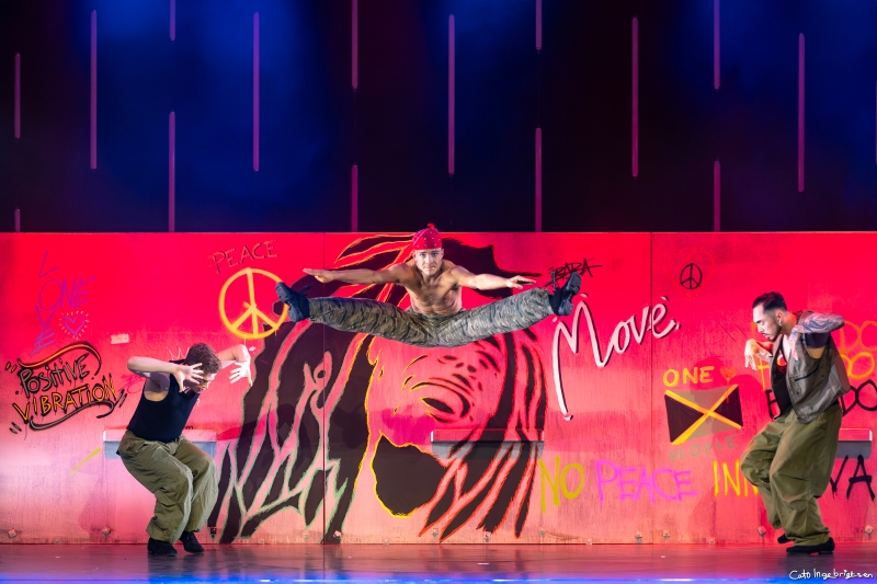 Review: ATTENTION DANCE COMPANY 'WHAT IS JAZZ' at Christiania Theater Image