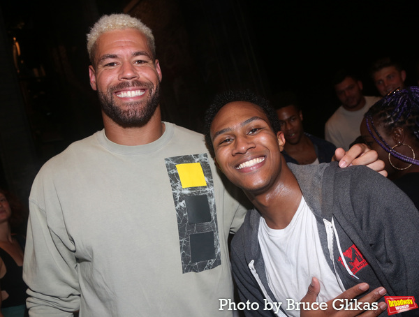 Photos: Aaron Rodgers & The New York Jets Visit MJ for HARD KNOCKS Finale Image
