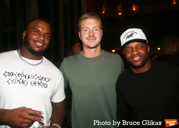 Photos: Aaron Rodgers & The New York Jets Visit MJ for HARD KNOCKS Finale Image