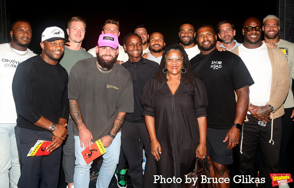Photos: Aaron Rodgers & The New York Jets Visit MJ for HARD KNOCKS Finale Image