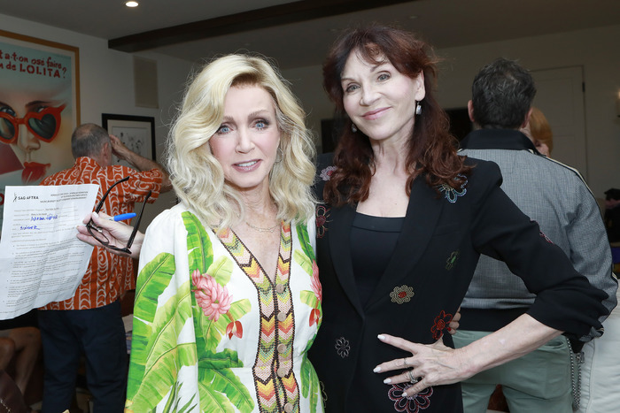 Photos: STARS IN THE HOUSE Raises More Than $55,000 During Labor Day Special Image