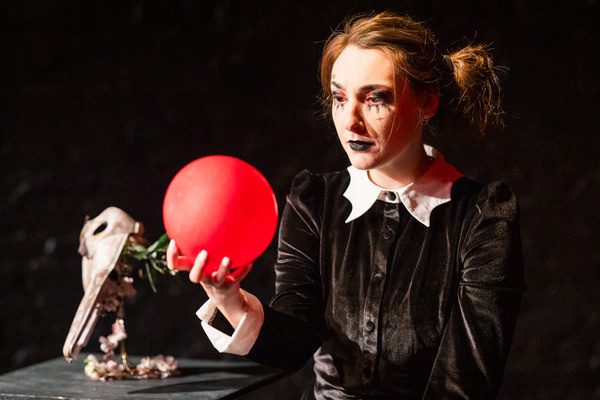 Photos: ALT-HAMLET Begins Off-Broadway Run At The Players Theatre Image