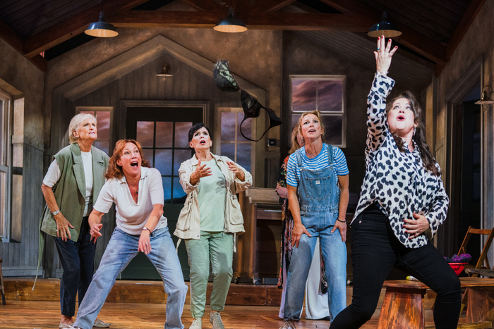 Photos: First Look at CALENDAR GIRLS THE MUSICAL UK Tour Image