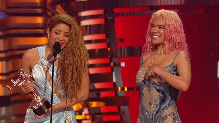 Photos: Inside the MTV VMAs With Taylor Swift, Nicki Minaj, Reneé Rapp & More Image